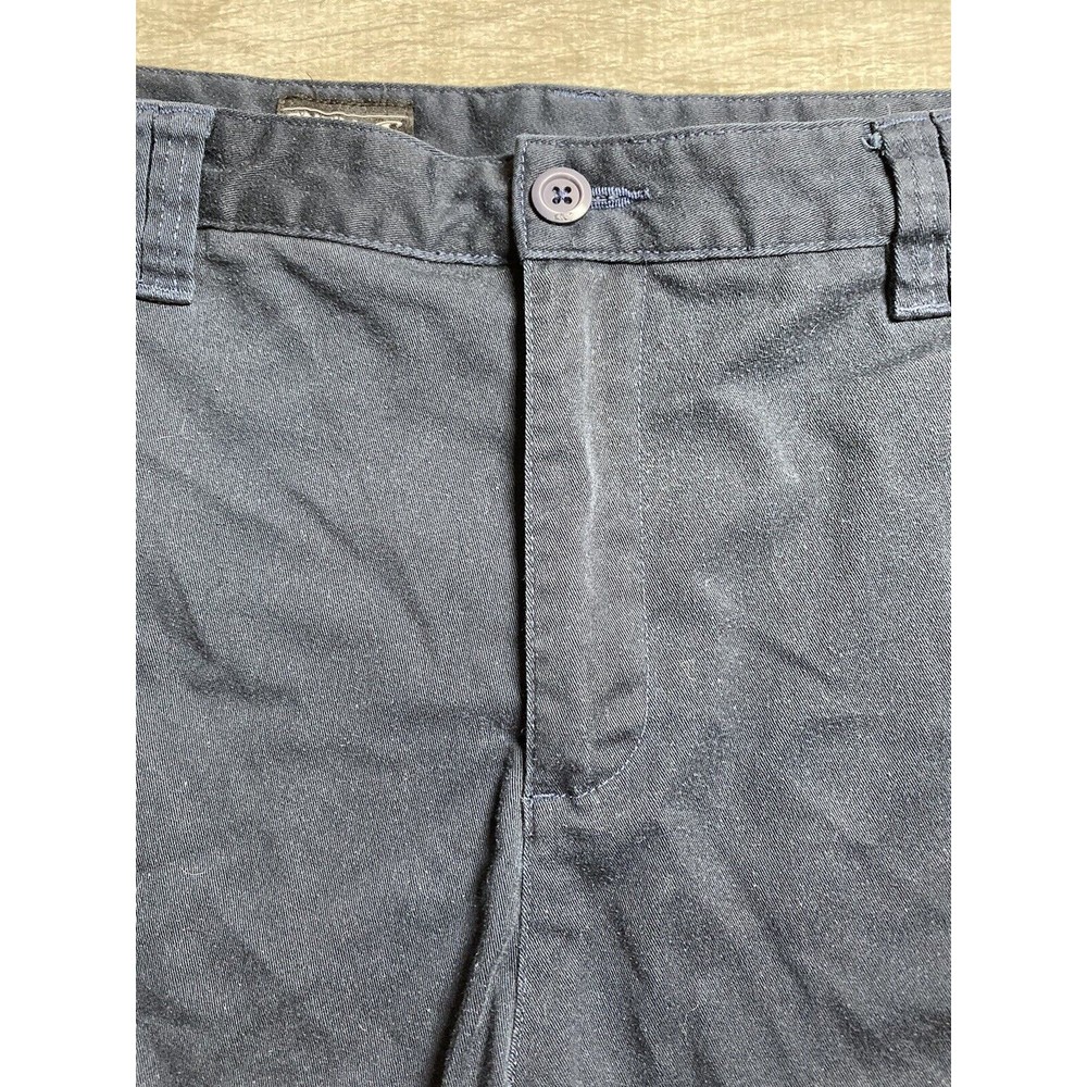 O’Neill Men’s Size 40 Navy Blue Bermuda Shorts  Button Pocket  Belt Loops - Picture 2 of 4
